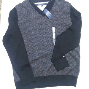 Tommy Hilfiger v-neck sweater xl